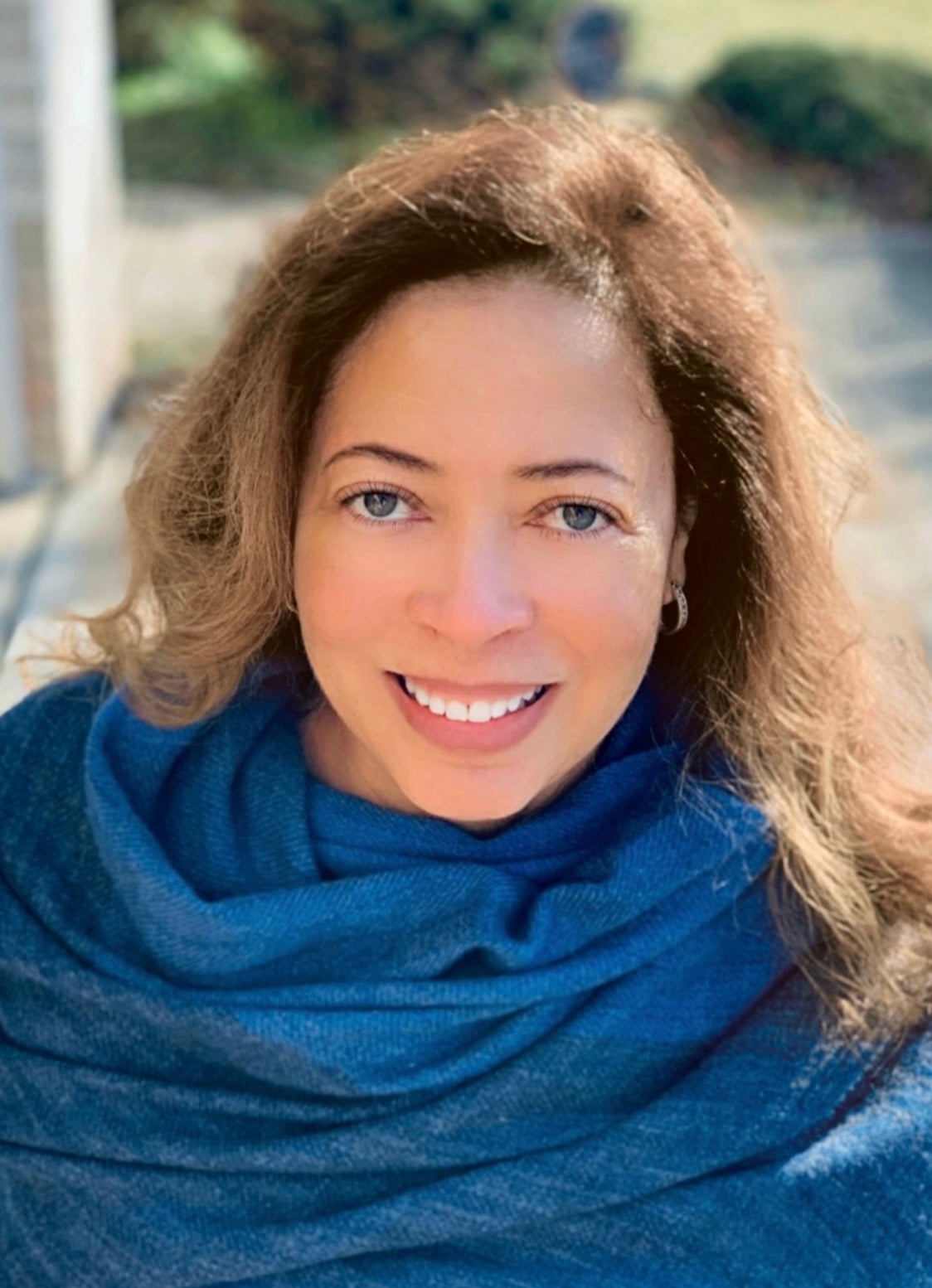 Headshot of Angelyn Mitchell